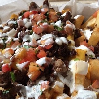 Botana caliente · Surf & Turf fries