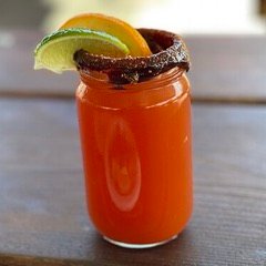 Cerveza · Vaso chelado, cubano o clamato